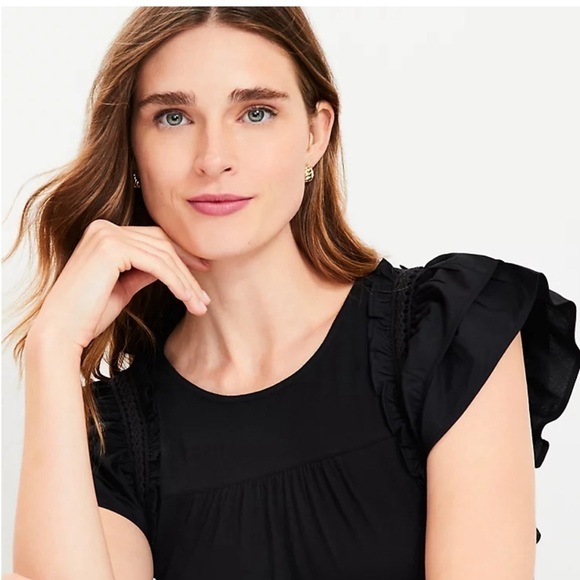 NWT Loft Smocked Bib Flutter Sleeve Top Black Size Small - Picture 2 of 3